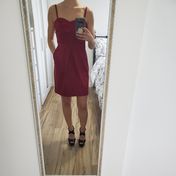 Dynamite Burgandy Dress with Pockets - Size 5 - Picture 1 of 2
